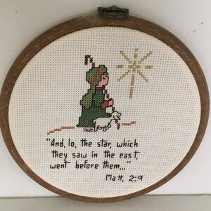 Chirstmas christian faith cross stitch embroidery hoop wall hanging shepard boy